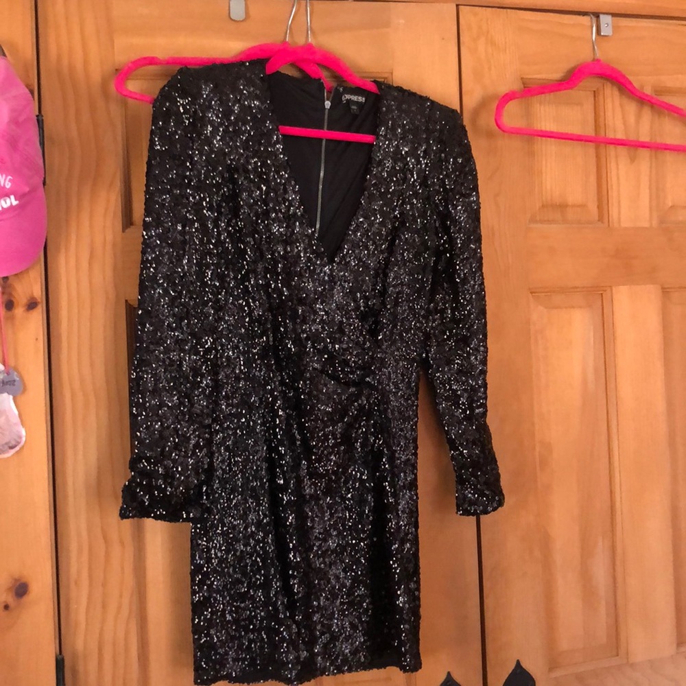 Express sequin black mini